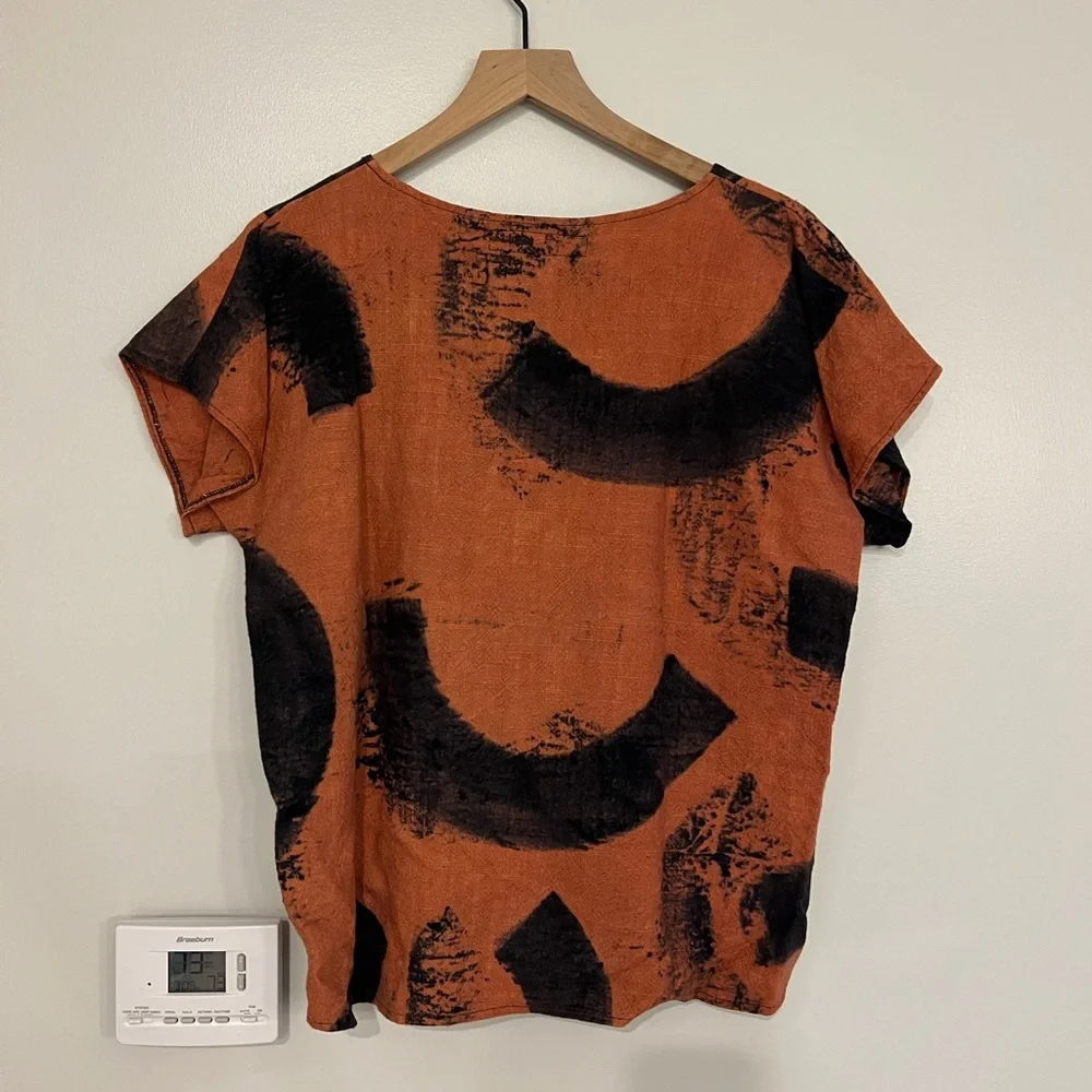 Indigo & Snow Handpainted Boxy Top Size S - Picture 4 of 5